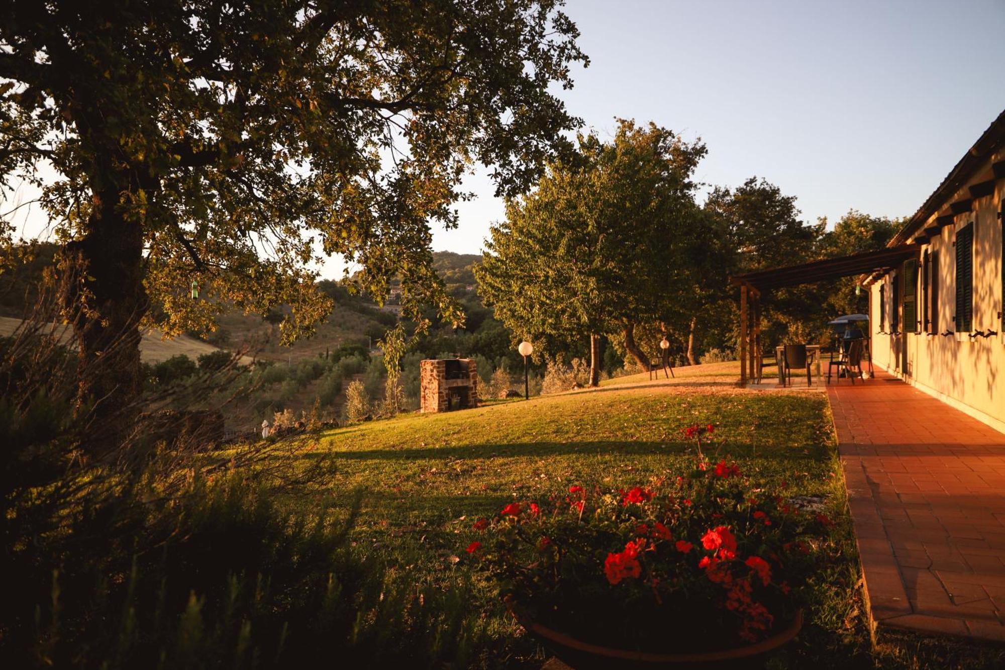 Country House Poggio Aione Pensionat Catabbio Exteriör bild