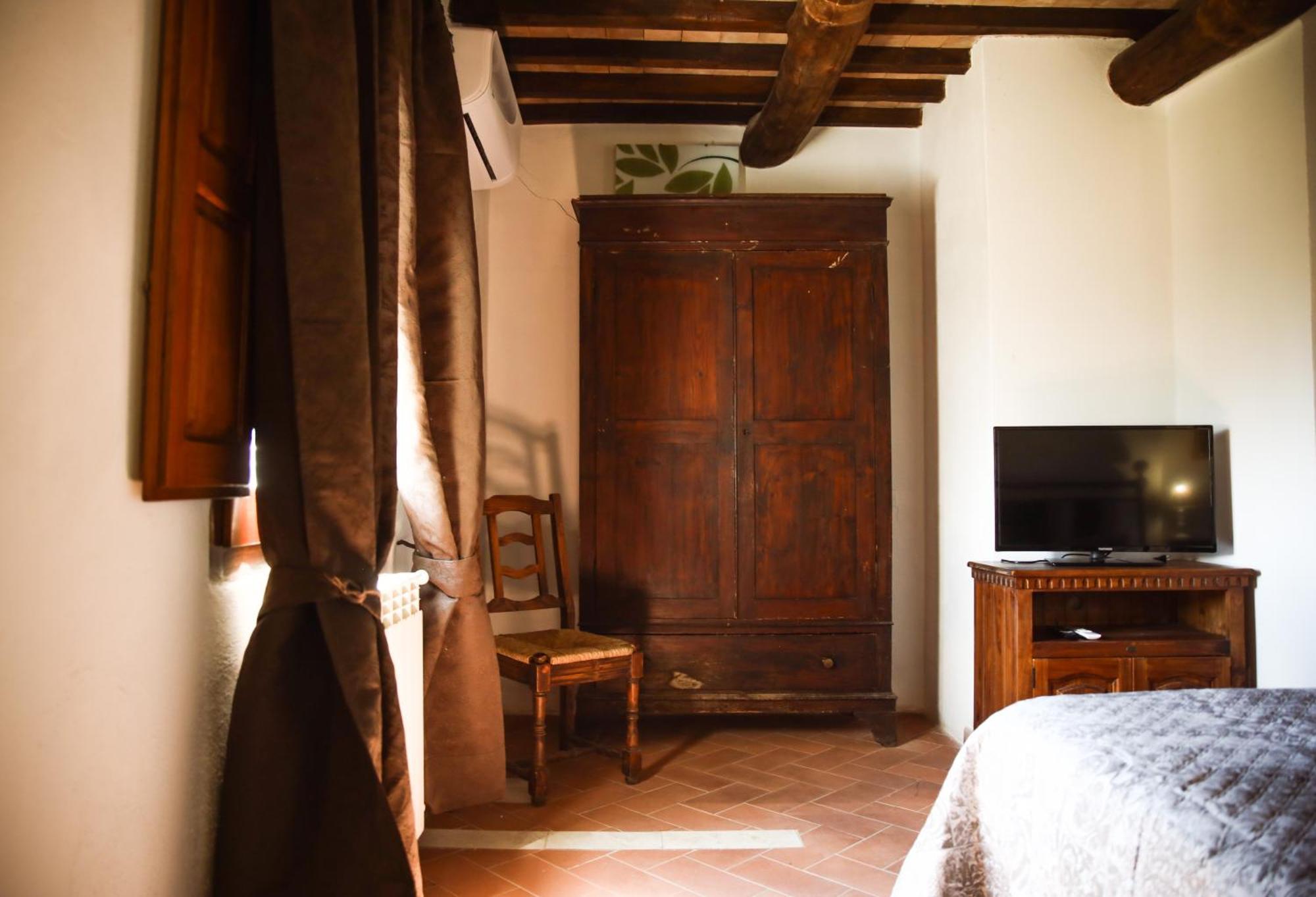 Country House Poggio Aione Pensionat Catabbio Exteriör bild